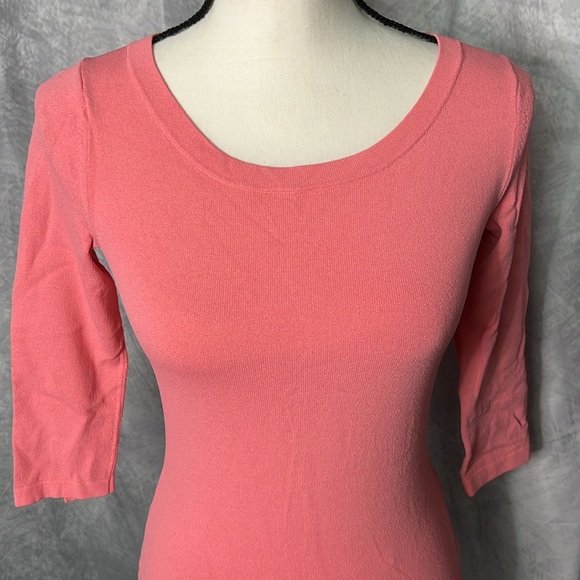 Banana Republic Coral 3/4 Sleeve Boatneck Sweater - size XS - Picture 2 of 11